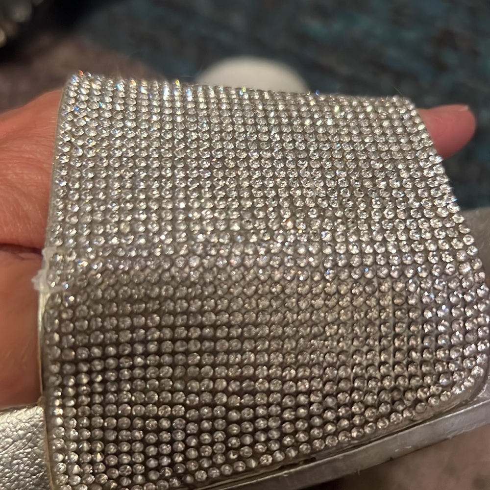 Sparkly Rhinestone Slides - Picture 8 of 8
